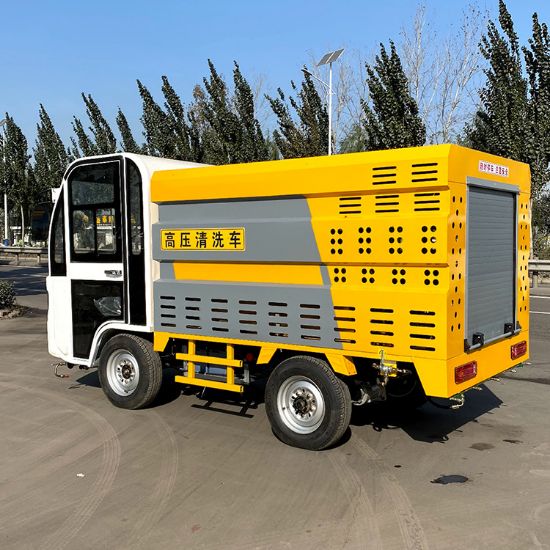 Picture of Electric high-pressure cleaning vehicle, small road washing vehicle, multi-functional highway maintenance spraying vehicle
