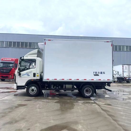 Picture of HOWO Sinotruk 4.2m blue van freight refrigerated truck with strong sealing and refrigeration performance