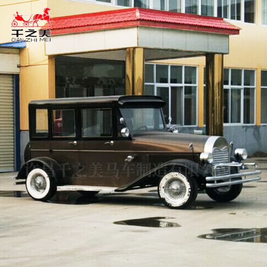 Picture of Big Shanghai Electric Retro Classic Car Vintage Classical Four-wheeled Car Business Event Film and Television Props Viewing Pick-up and Drop-off