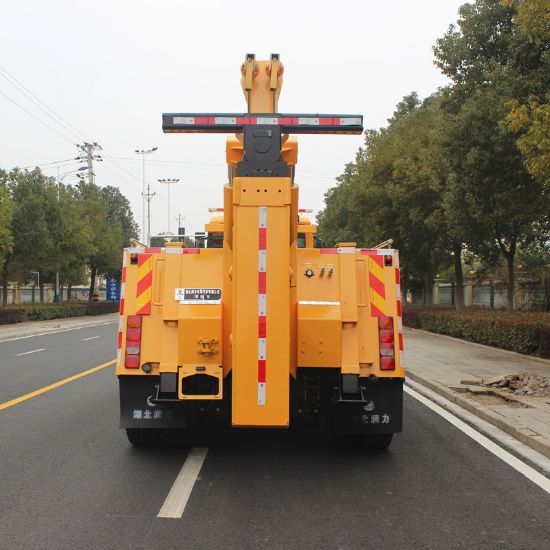 Picture of Factory direct sales of heavy duty truck front four after eight 25 ton wrecker highway accident rescue vehicle price