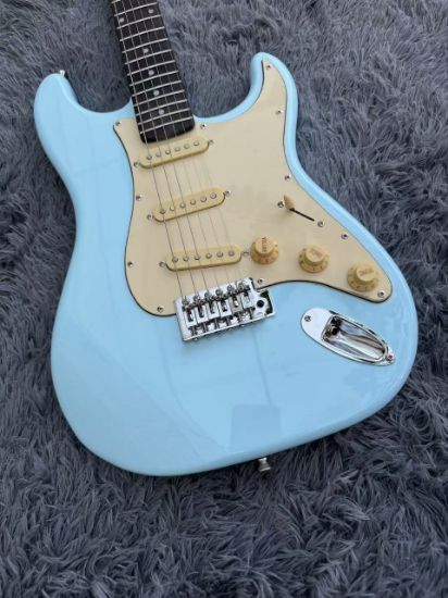 Picture of Manufacturers source supply GUITAR electric guitar single rock ST bullet adult children general single pickup