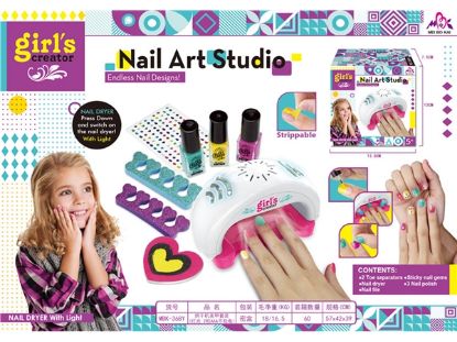 Picture of Nail Dryer Set (with light, 2 AAA batteries not included) Pretend Play Toy