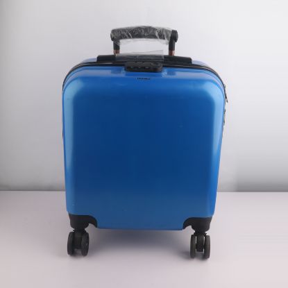 Picture of USAMILL Trunks being luggage
